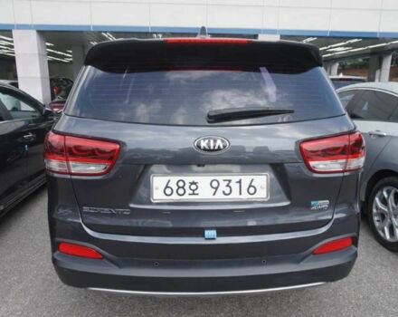 Сірий Кіа Соренто, об'ємом двигуна 2.2 л та пробігом 126 тис. км за 5300 $, фото 3 на Automoto.ua