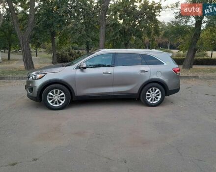 Киа Соренто 2017 в Кривом Роге на Automoto.ua Серый Киа Соренто, объемом двигателя 2.4 л и пробегом 74 тыс. км за 18400 $, фото 9 на Automoto.ua