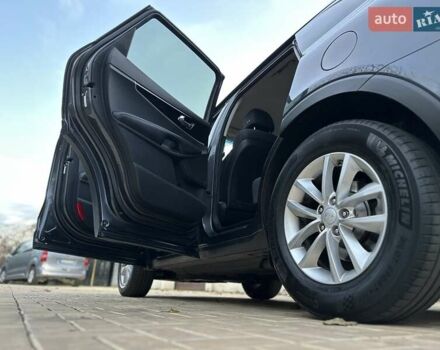 Серый Киа Соренто, объемом двигателя 2.36 л и пробегом 108 тыс. км за 14700 $, фото 49 на Automoto.ua