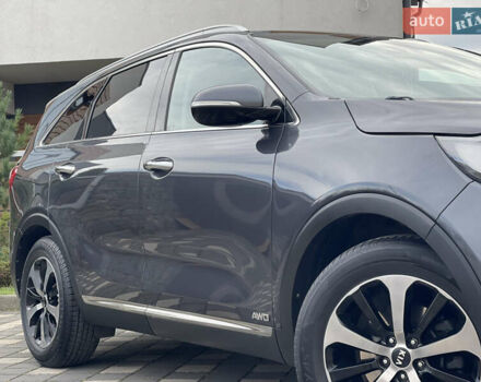 Сірий Кіа Соренто, об'ємом двигуна 2.2 л та пробігом 253 тис. км за 18999 $, фото 18 на Automoto.ua