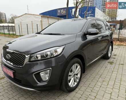 Серый Киа Соренто, объемом двигателя 2 л и пробегом 142 тыс. км за 21100 $, фото 2 на Automoto.ua