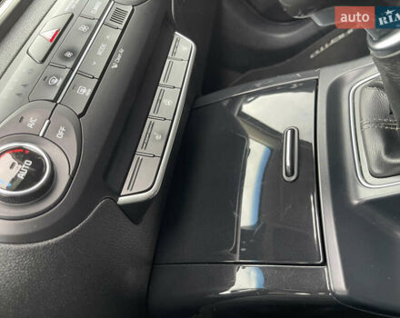 Серый Киа Соренто, объемом двигателя 2.2 л и пробегом 253 тыс. км за 18999 $, фото 124 на Automoto.ua