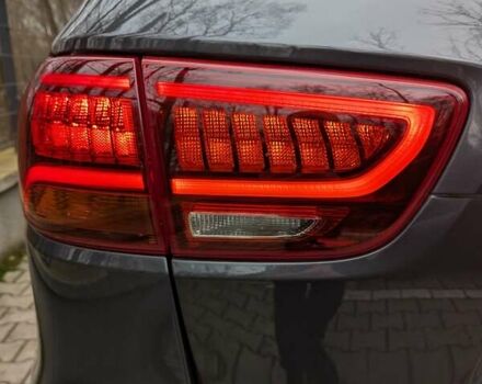 Серый Киа Соренто, объемом двигателя 2.2 л и пробегом 193 тыс. км за 21900 $, фото 17 на Automoto.ua