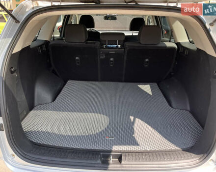 Серый Киа Соренто, объемом двигателя 2.4 л и пробегом 125 тыс. км за 15200 $, фото 10 на Automoto.ua