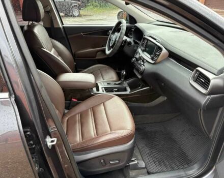 Серый Киа Соренто, объемом двигателя 2 л и пробегом 76 тыс. км за 19000 $, фото 10 на Automoto.ua