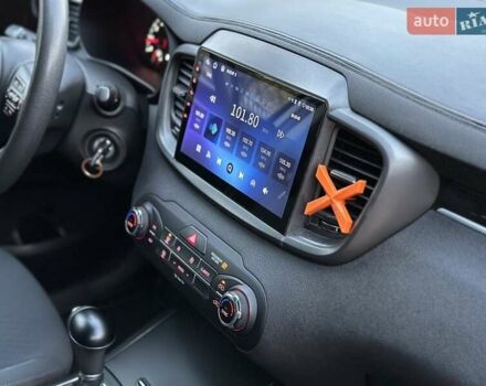 Серый Киа Соренто, объемом двигателя 2.36 л и пробегом 108 тыс. км за 14700 $, фото 24 на Automoto.ua