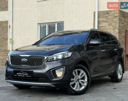 Киа Соренто 2017 в Одессе на Automoto.ua Серый Киа Соренто, объемом двигателя 2 л и пробегом 140 тыс. км за 22500 $, фото 8 на Automoto.ua