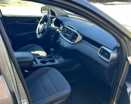 Серый Киа Соренто, объемом двигателя 3.34 л и пробегом 57 тыс. км за 16700 $, фото 20 на Automoto.ua