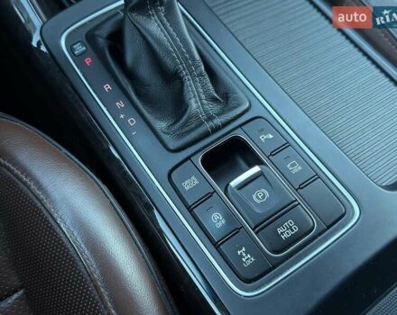 Сірий Кіа Соренто, об'ємом двигуна 2.2 л та пробігом 257 тис. км за 23990 $, фото 22 на Automoto.ua