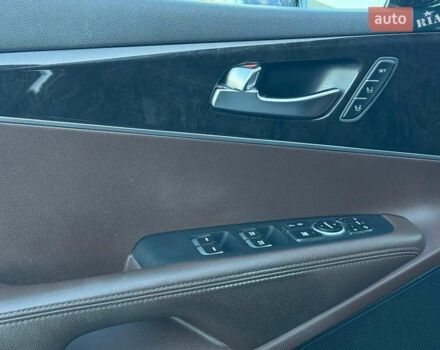 Сірий Кіа Соренто, об'ємом двигуна 2.2 л та пробігом 257 тис. км за 23990 $, фото 17 на Automoto.ua