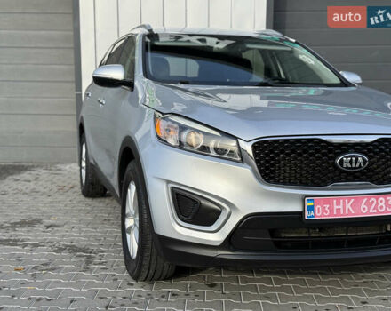Сірий Кіа Соренто, об'ємом двигуна 0 л та пробігом 205 тис. км за 13400 $, фото 5 на Automoto.ua