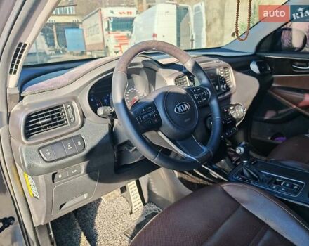 Сірий Кіа Соренто, об'ємом двигуна 2 л та пробігом 224 тис. км за 20500 $, фото 52 на Automoto.ua