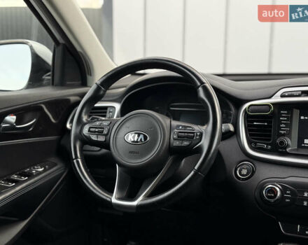 Сірий Кіа Соренто, об'ємом двигуна 0 л та пробігом 205 тис. км за 13400 $, фото 31 на Automoto.ua