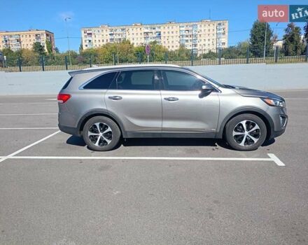 Серый Киа Соренто, объемом двигателя 3.3 л и пробегом 150 тыс. км за 17500 $, фото 3 на Automoto.ua