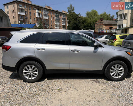 Серый Киа Соренто, объемом двигателя 2.4 л и пробегом 125 тыс. км за 15200 $, фото 7 на Automoto.ua