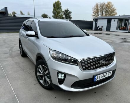 Серый Киа Соренто, объемом двигателя 2.2 л и пробегом 195 тыс. км за 23000 $, фото 6 на Automoto.ua