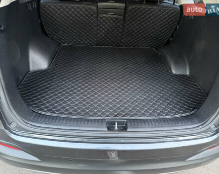 Серый Киа Соренто, объемом двигателя 2 л и пробегом 142 тыс. км за 19300 $, фото 7 на Automoto.ua