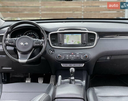 Сірий Кіа Соренто, об'ємом двигуна 2.2 л та пробігом 253 тис. км за 18999 $, фото 157 на Automoto.ua