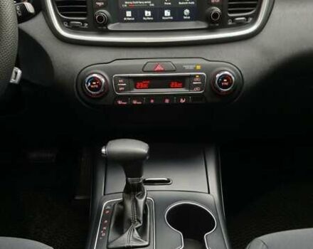 Сірий Кіа Соренто, об'ємом двигуна 3.34 л та пробігом 120 тис. км за 17800 $, фото 91 на Automoto.ua