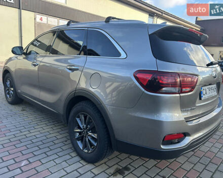 Серый Киа Соренто, объемом двигателя 2.4 л и пробегом 110 тыс. км за 17600 $, фото 5 на Automoto.ua