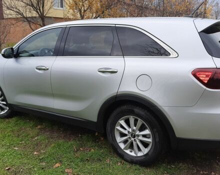 Серый Киа Соренто, объемом двигателя 2.4 л и пробегом 93 тыс. км за 18000 $, фото 2 на Automoto.ua