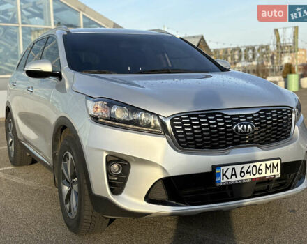 Серый Киа Соренто, объемом двигателя 2 л и пробегом 116 тыс. км за 23999 $, фото 1 на Automoto.ua