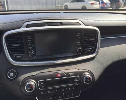 Серый Киа Соренто, объемом двигателя 3.3 л и пробегом 79 тыс. км за 17400 $, фото 32 на Automoto.ua