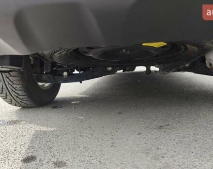 Сірий Кіа Соренто, об'ємом двигуна 3.34 л та пробігом 120 тис. км за 17800 $, фото 21 на Automoto.ua