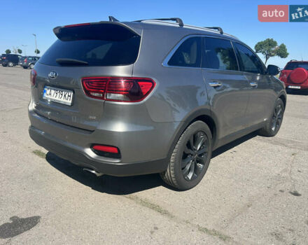 Сірий Кіа Соренто, об'ємом двигуна 2.36 л та пробігом 100 тис. км за 19300 $, фото 3 на Automoto.ua