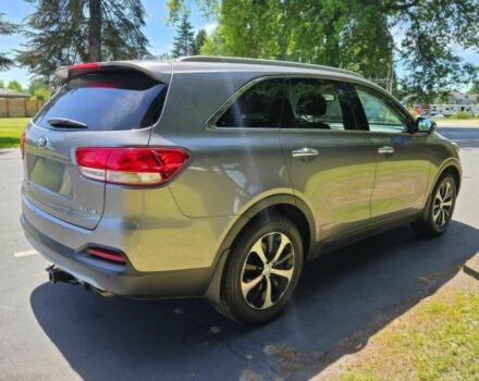 Серый Киа Соренто, объемом двигателя 3.3 л и пробегом 33 тыс. км за 6200 $, фото 5 на Automoto.ua