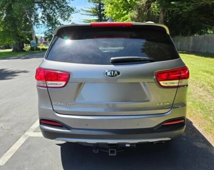 Серый Киа Соренто, объемом двигателя 3.3 л и пробегом 33 тыс. км за 6200 $, фото 4 на Automoto.ua