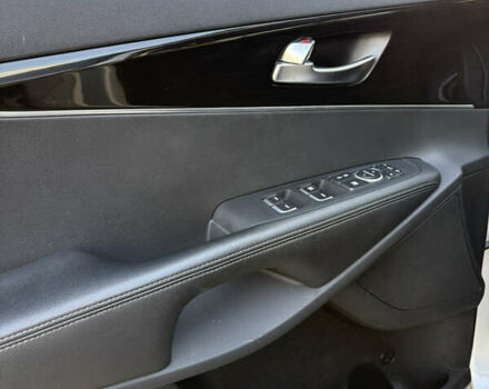 Серый Киа Соренто, объемом двигателя 2 л и пробегом 116 тыс. км за 23999 $, фото 19 на Automoto.ua