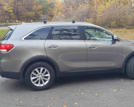 Киа Соренто 2018 в Лубнах на Automoto.ua Серый Киа Соренто, объемом двигателя 2.4 л и пробегом 189 тыс. км за 14950 $, фото 4 на Automoto.ua