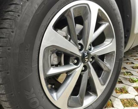 Сірий Кіа Соренто, об'ємом двигуна 3.34 л та пробігом 120 тис. км за 17800 $, фото 113 на Automoto.ua