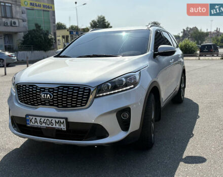 Сірий Кіа Соренто, об'ємом двигуна 2 л та пробігом 113 тис. км за 23999 $, фото 2 на Automoto.ua