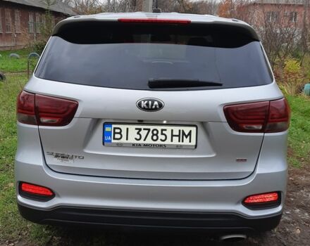 Серый Киа Соренто, объемом двигателя 2.4 л и пробегом 93 тыс. км за 18000 $, фото 6 на Automoto.ua