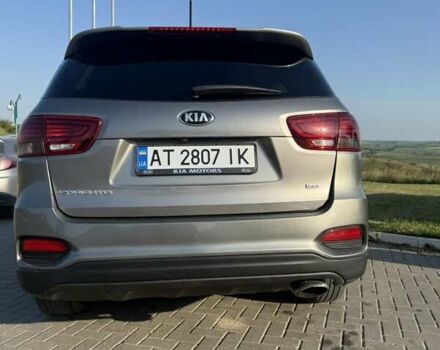 Киа Соренто 2018 в Городенке на Automoto.ua Серый Киа Соренто, объемом двигателя 2.36 л и пробегом 109 тыс. км за 16300 $, фото 7 на Automoto.ua