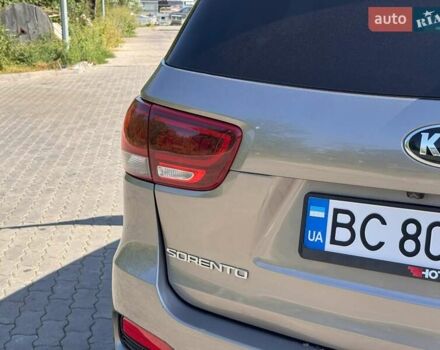 Серый Киа Соренто, объемом двигателя 3.3 л и пробегом 79 тыс. км за 17400 $, фото 15 на Automoto.ua