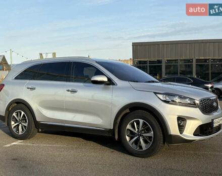 Серый Киа Соренто, объемом двигателя 2 л и пробегом 116 тыс. км за 23999 $, фото 4 на Automoto.ua