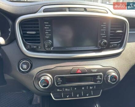 Серый Киа Соренто, объемом двигателя 3.3 л и пробегом 79 тыс. км за 17400 $, фото 35 на Automoto.ua