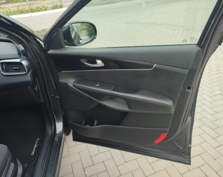 Серый Киа Соренто, объемом двигателя 2.2 л и пробегом 227 тыс. км за 21000 $, фото 16 на Automoto.ua