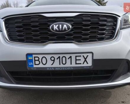 Сірий Кіа Соренто, об'ємом двигуна 3.34 л та пробігом 120 тис. км за 17800 $, фото 11 на Automoto.ua
