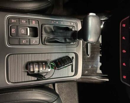 Серый Киа Соренто, объемом двигателя 2.2 л и пробегом 131 тыс. км за 25500 $, фото 3 на Automoto.ua