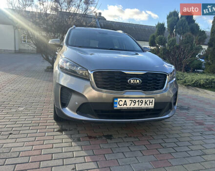 Серый Киа Соренто, объемом двигателя 2.4 л и пробегом 110 тыс. км за 17600 $, фото 2 на Automoto.ua