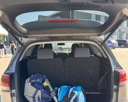 Серый Киа Соренто, объемом двигателя 3.3 л и пробегом 79 тыс. км за 17400 $, фото 25 на Automoto.ua