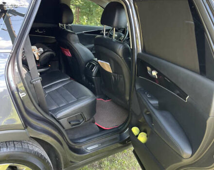 Киа Соренто 2018 в Житомире на Automoto.ua Серый Киа Соренто, объемом двигателя 2.2 л и пробегом 77 тыс. км за 26900 $, фото 12 на Automoto.ua