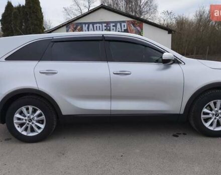 Сірий Кіа Соренто, об'ємом двигуна 3.34 л та пробігом 120 тис. км за 17800 $, фото 13 на Automoto.ua