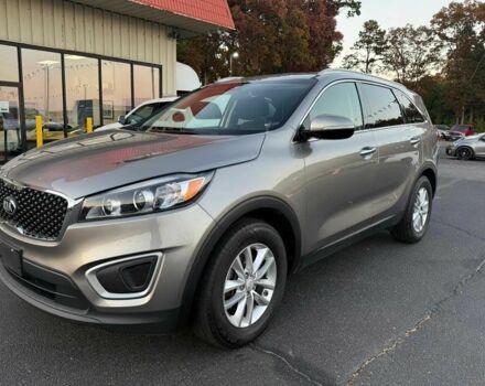 Киа Соренто 2018 в Черновцах на Automoto.ua Серый Киа Соренто, объемом двигателя 2.4 л и пробегом 36 тыс. км за 12400 $, фото 2 на Automoto.ua