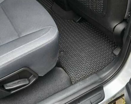 Сірий Кіа Соренто, об'ємом двигуна 3.34 л та пробігом 120 тис. км за 17800 $, фото 83 на Automoto.ua