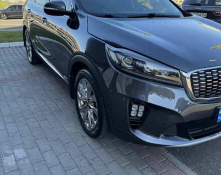 Серый Киа Соренто, объемом двигателя 2.2 л и пробегом 84 тыс. км за 34500 $, фото 4 на Automoto.ua